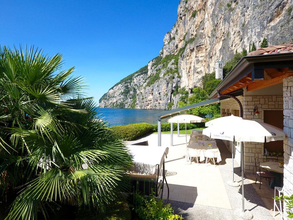 Bed and Breakfast Torre Degli Ulivi Tignale Esterno foto